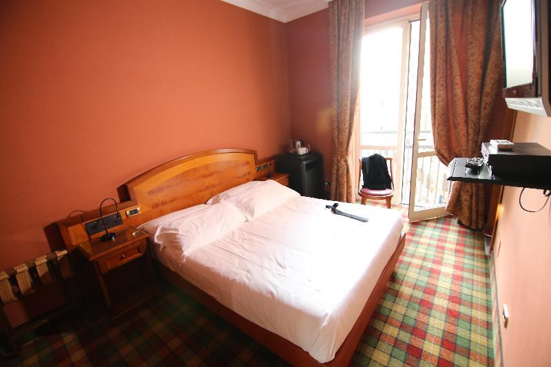 Rex Hotel